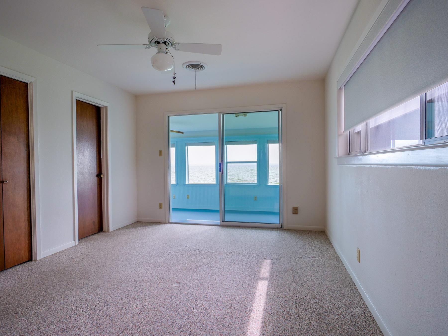 736 W Lakecrest Drive Bluffton TX 78607