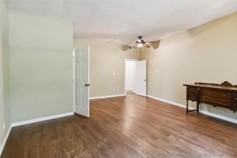 208 Old Potato Road Paige TX 78659