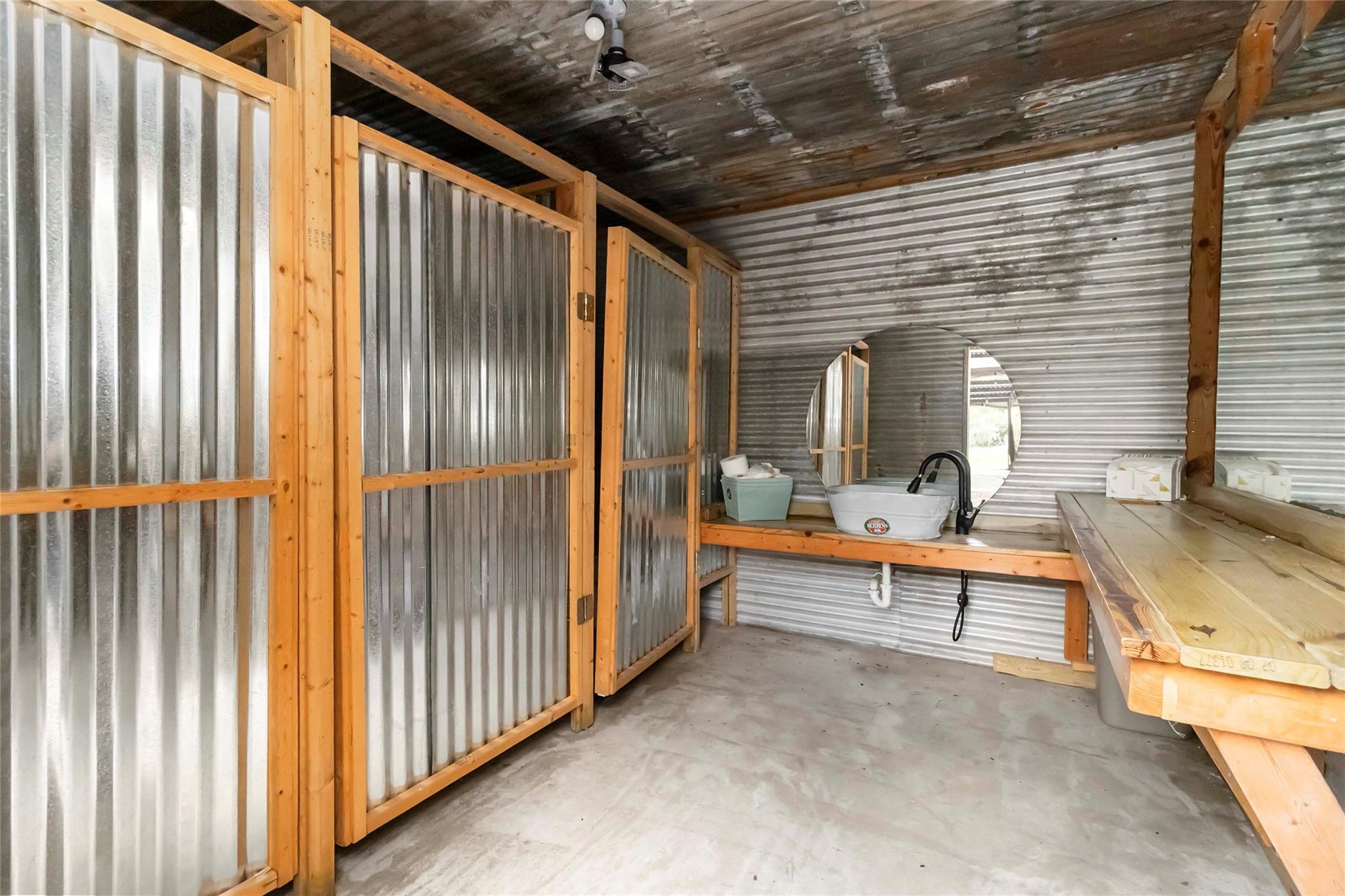 208 Old Potato Road Paige TX 78659