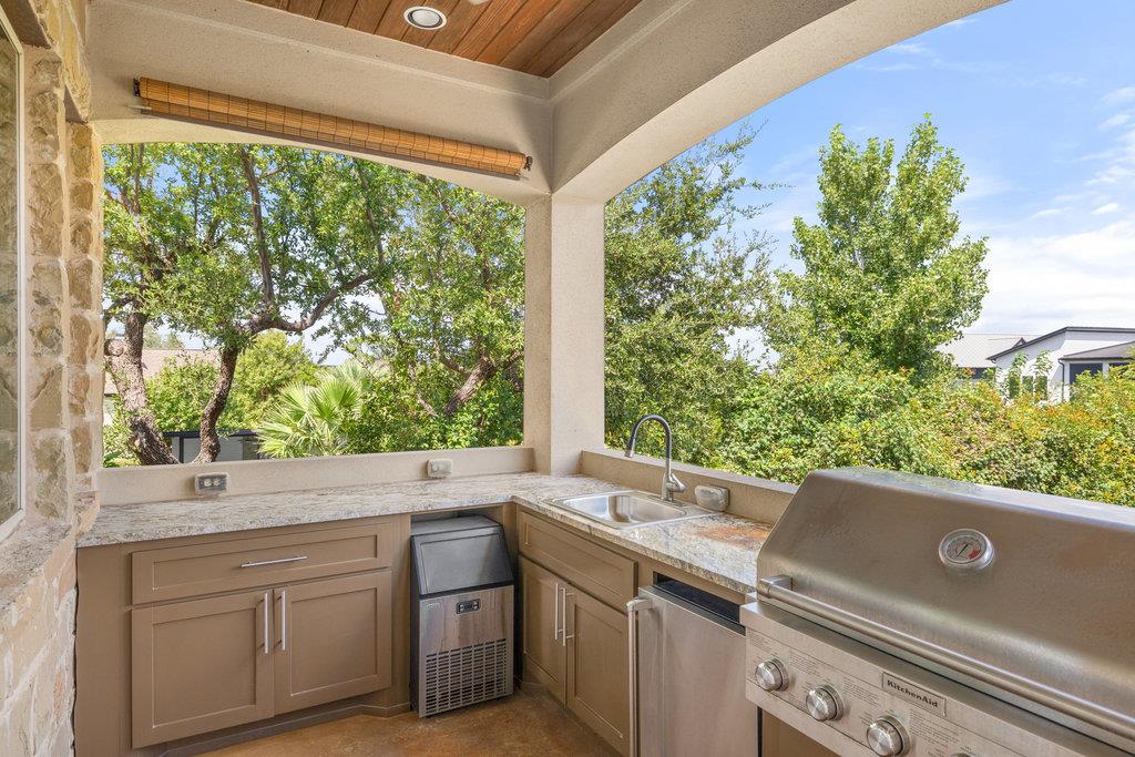 305 Enchanted Hilltop Way Austin TX 78738