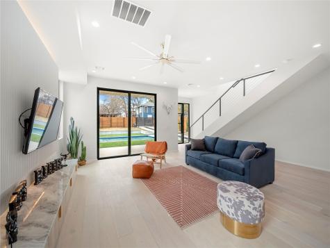 2107 Brackenridge Street Austin TX 78704