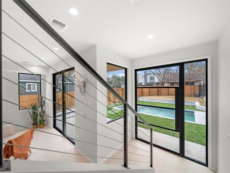 2107 Brackenridge Street Austin TX 78704