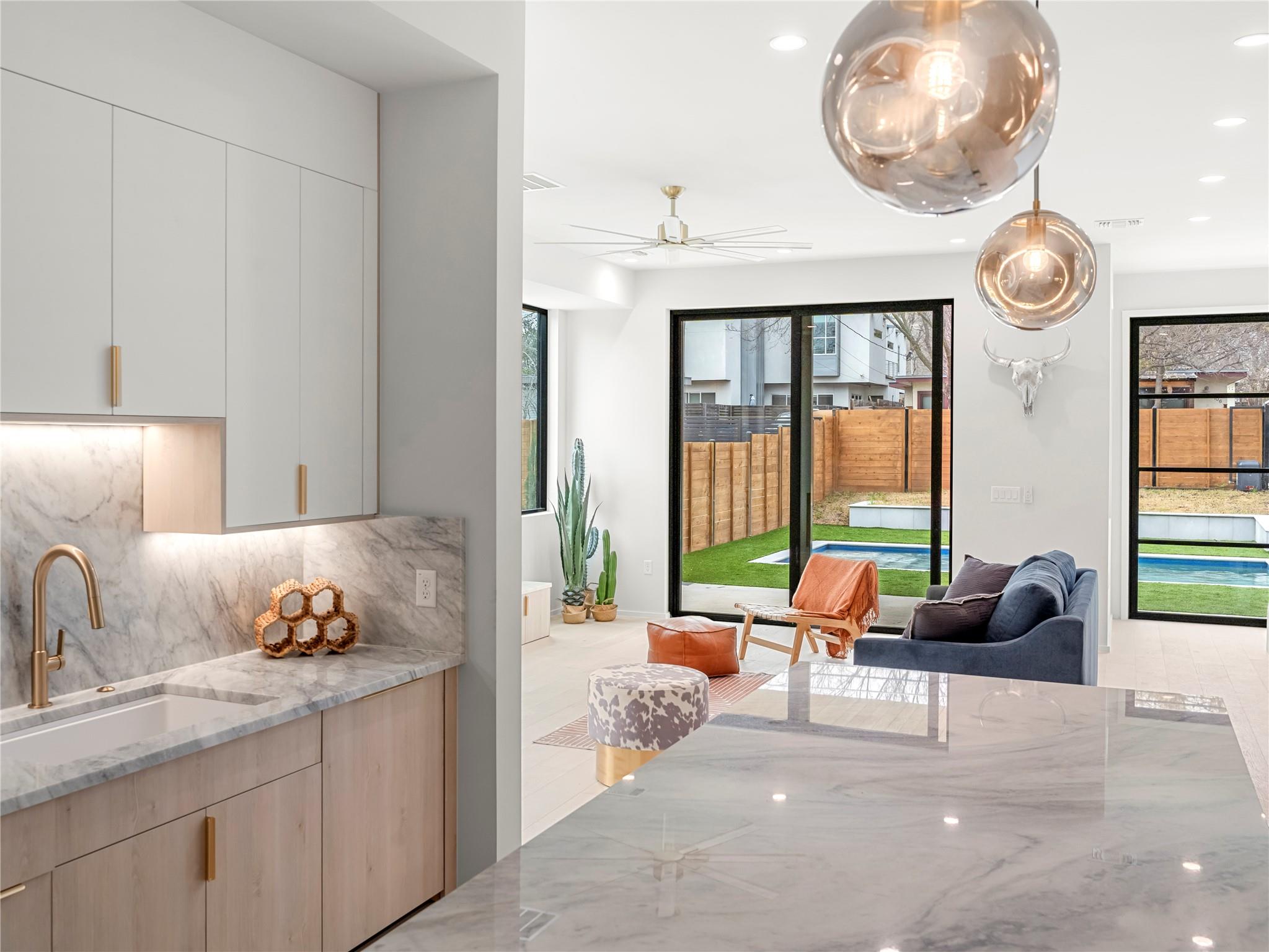 2107 Brackenridge Street Austin TX 78704