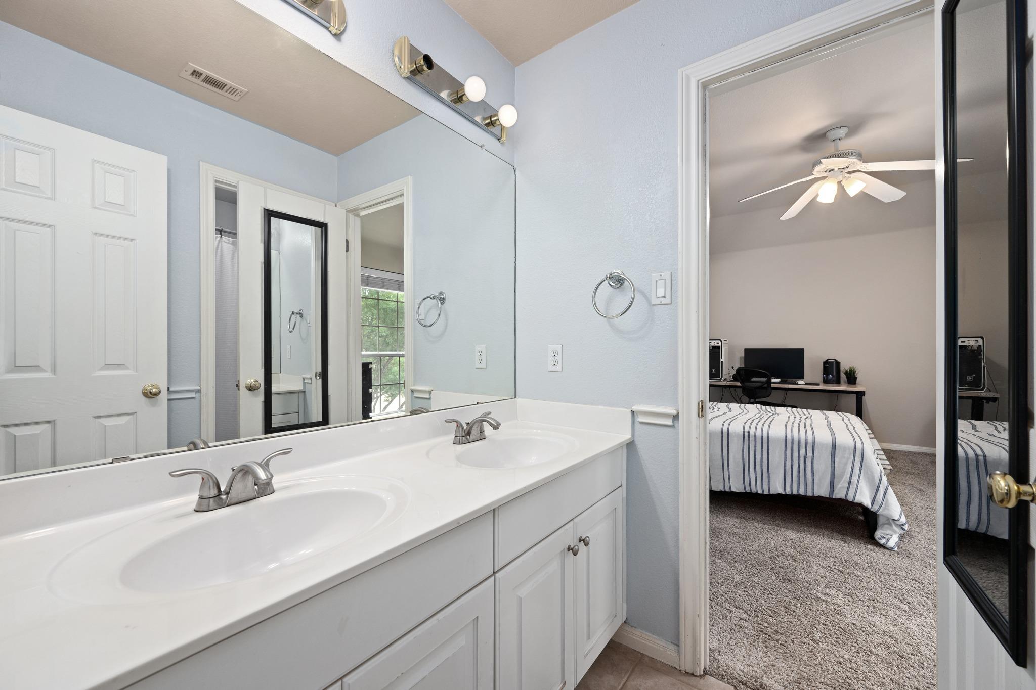 2725 Cedar Springs Place Round Rock TX 78681