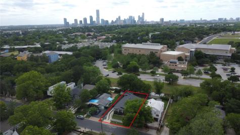 1106 Fiesta Street Austin TX 78702