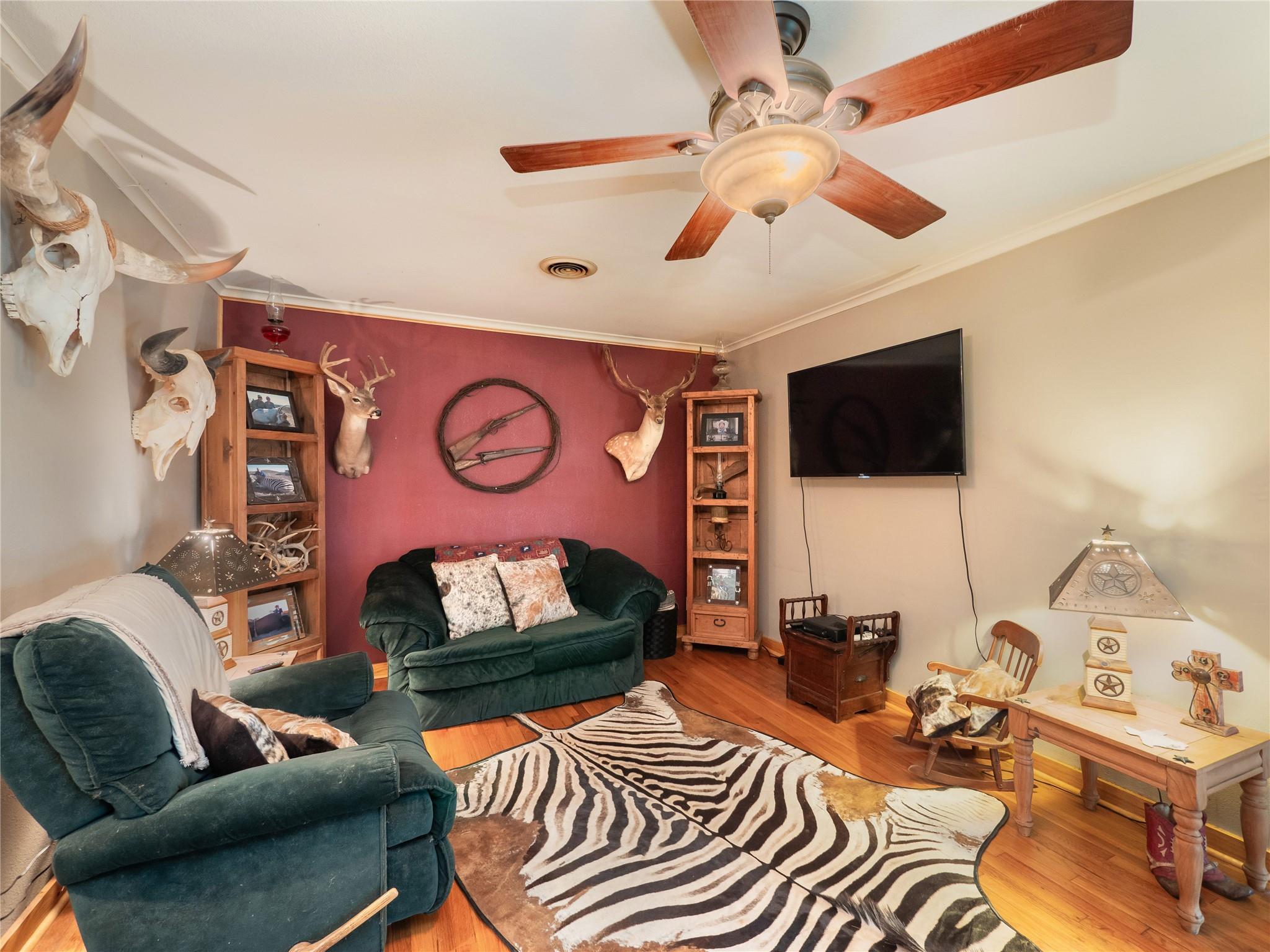 1207 Flag Street Llano TX 78643