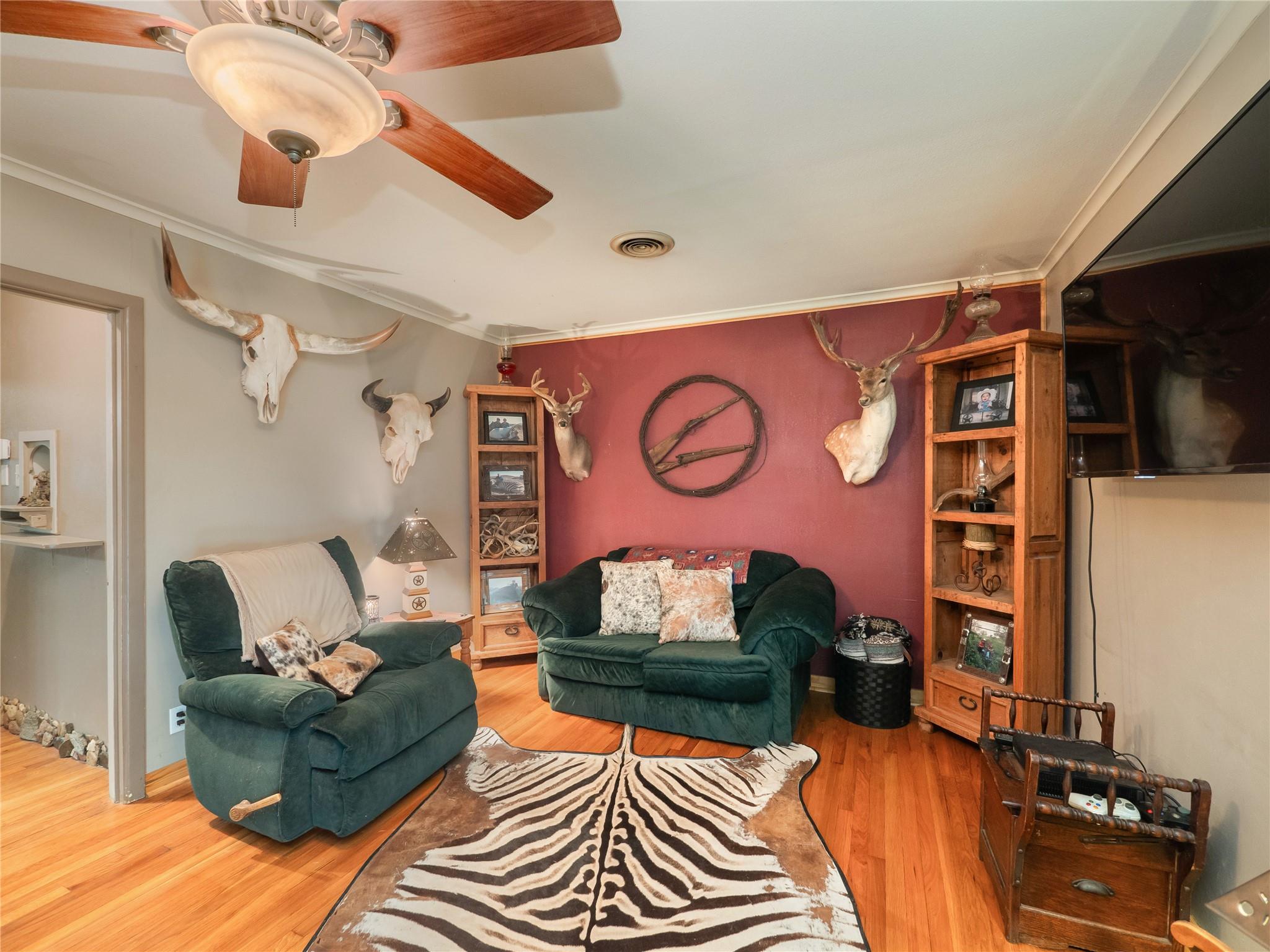 1207 Flag Street Llano TX 78643