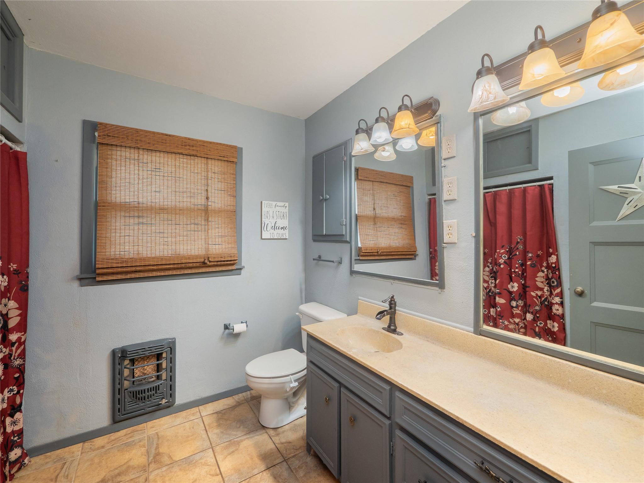 1207 Flag Street Llano TX 78643