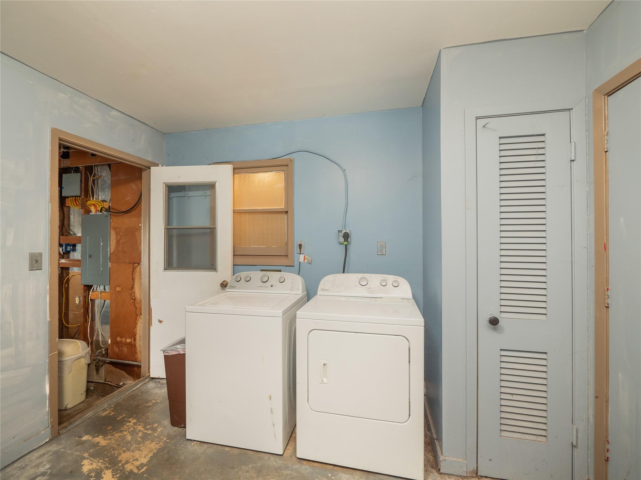 1207 Flag Street Llano TX 78643