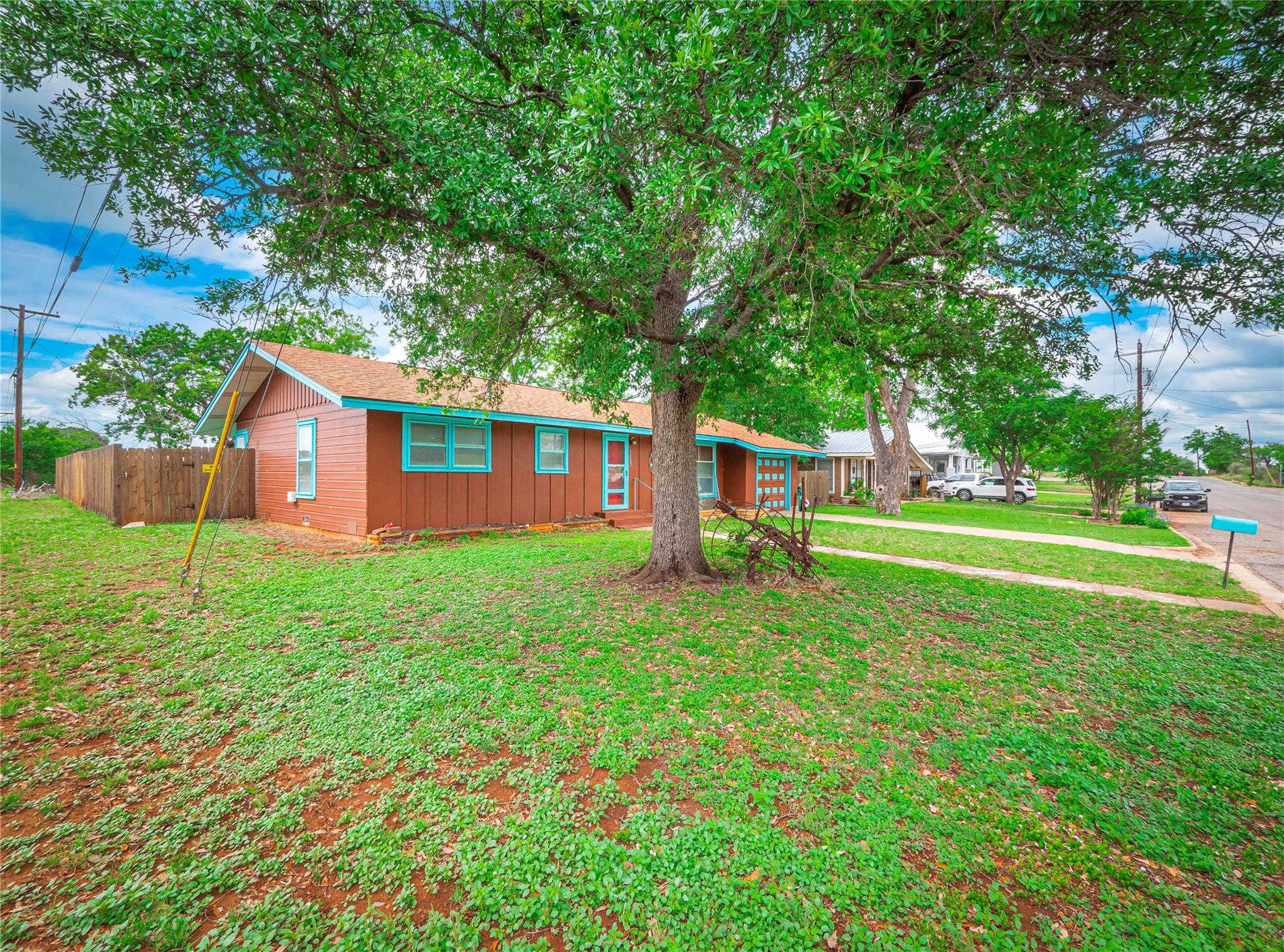 1207 Flag Street Llano TX 78643