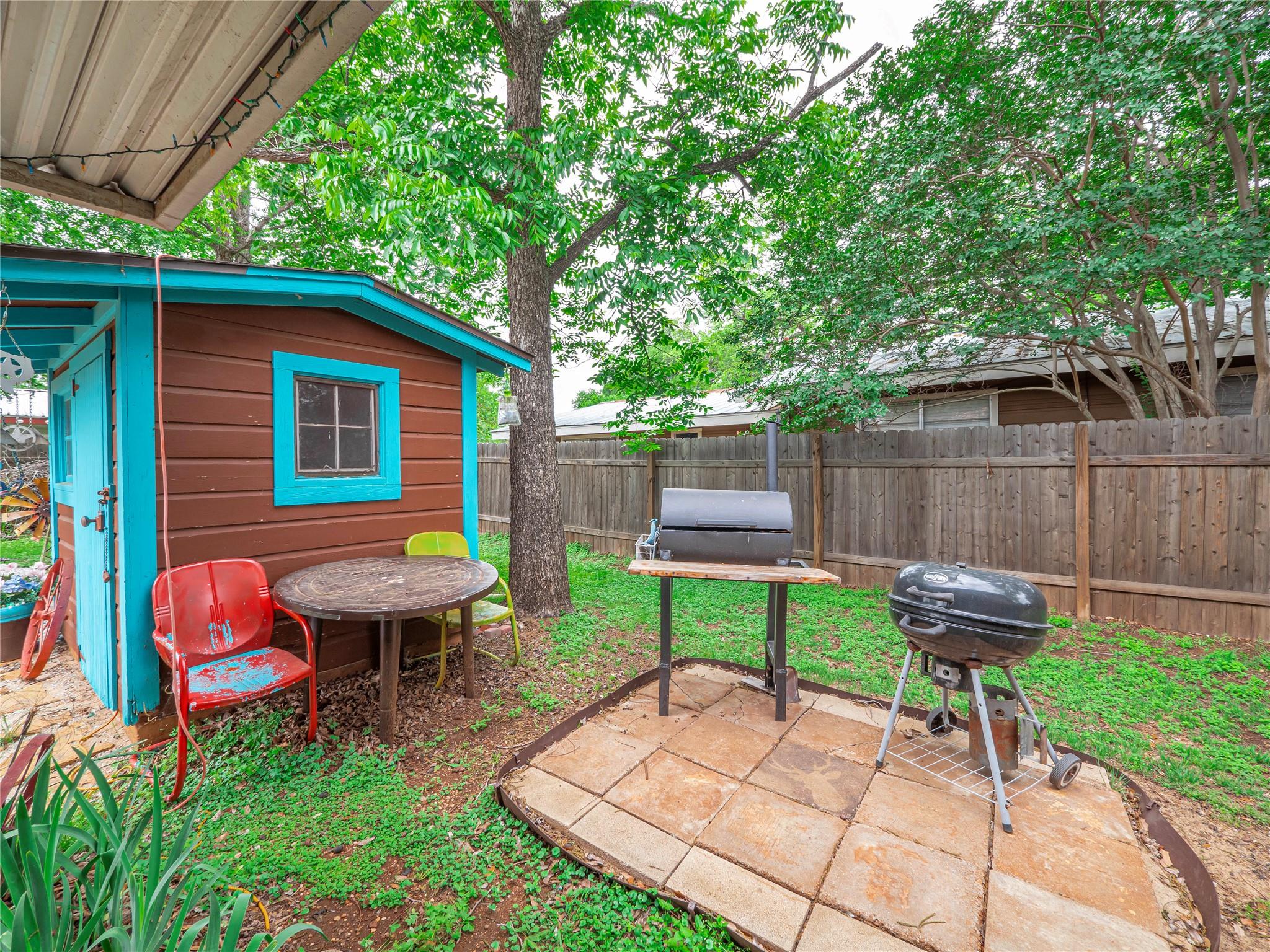 1207 Flag Street Llano TX 78643