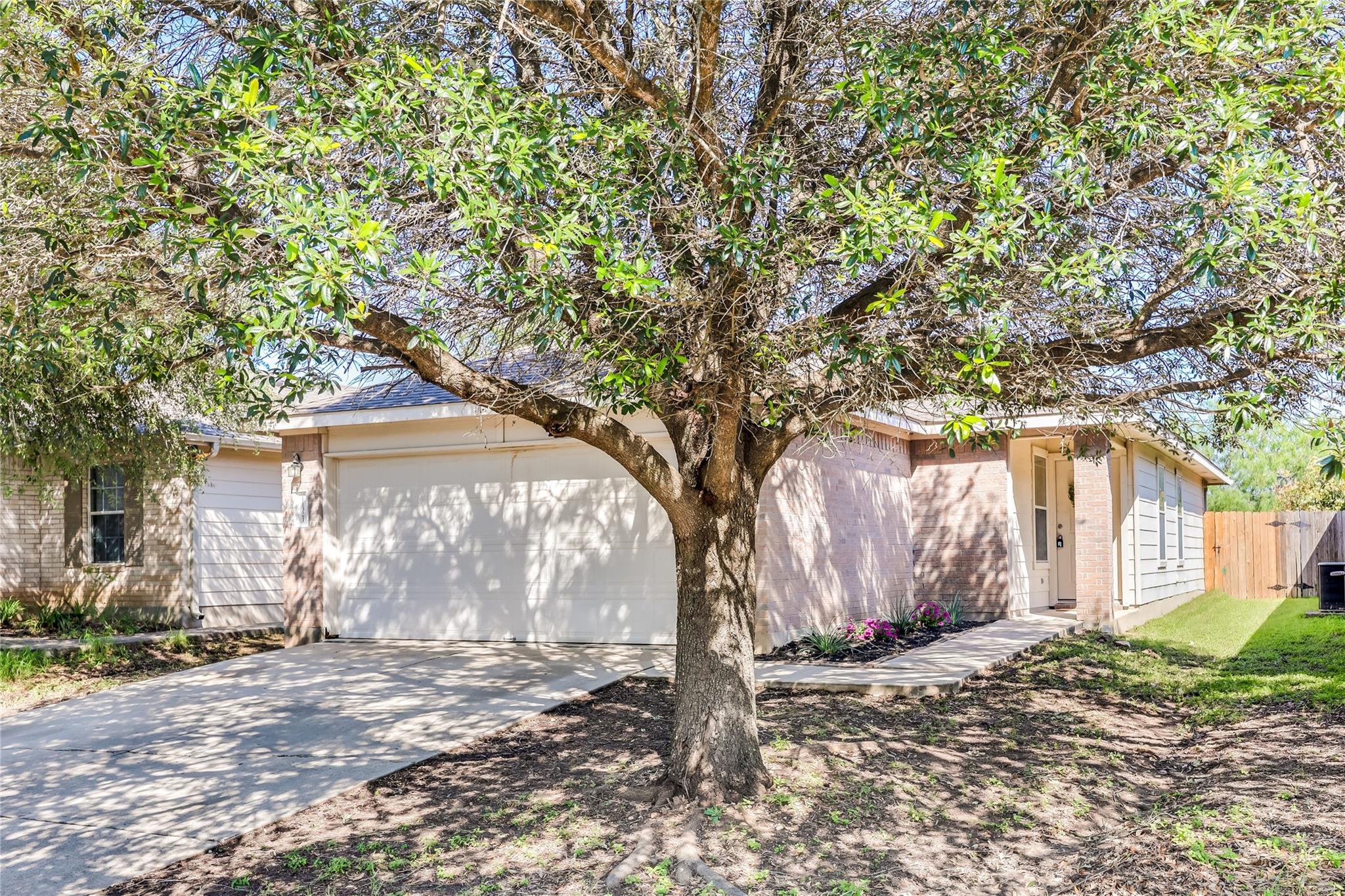 11321 Autumn Ash Drive Manchaca TX 78652