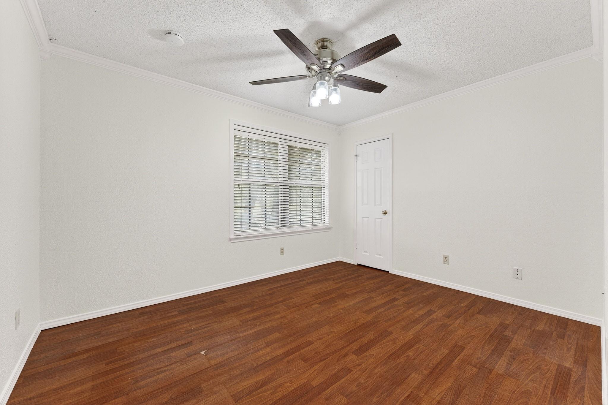 1607 Garnaas Drive Austin TX 78758