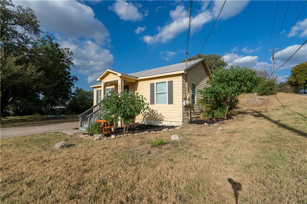 301 N Lewis Street Round Rock TX 78664