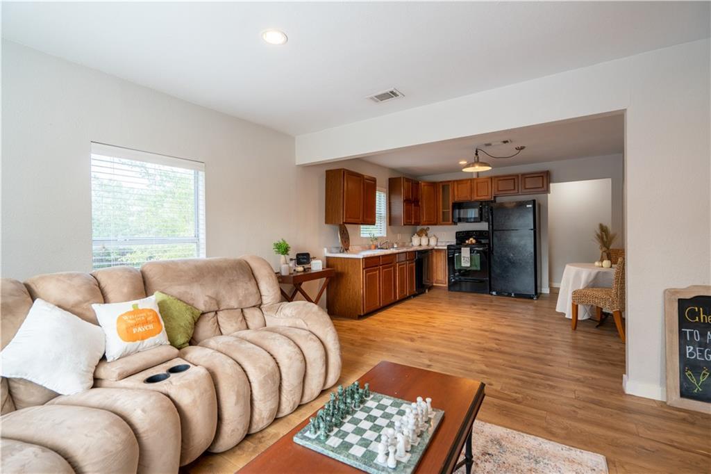 301 N Lewis Street Round Rock TX 78664