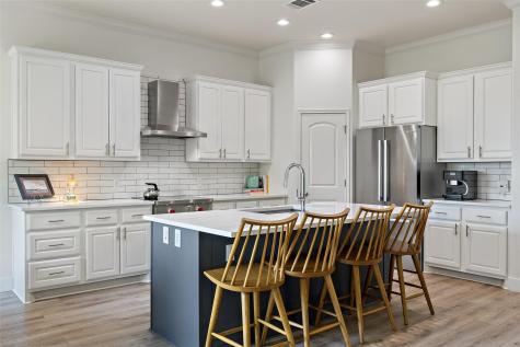 300 Errol Drive Spicewood TX 78669