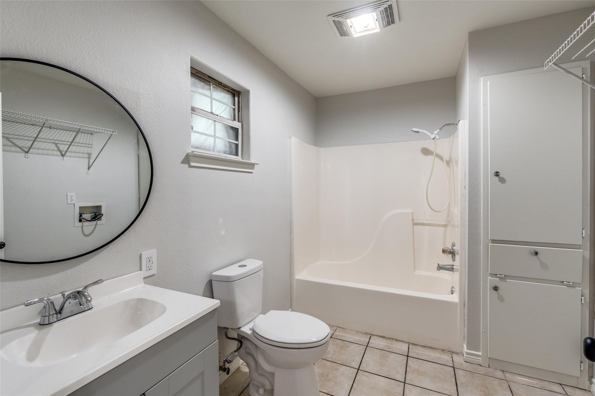 417 N Blanco Street Lockhart TX 78644