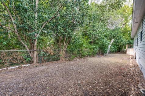 417 N Blanco Street Lockhart TX 78644