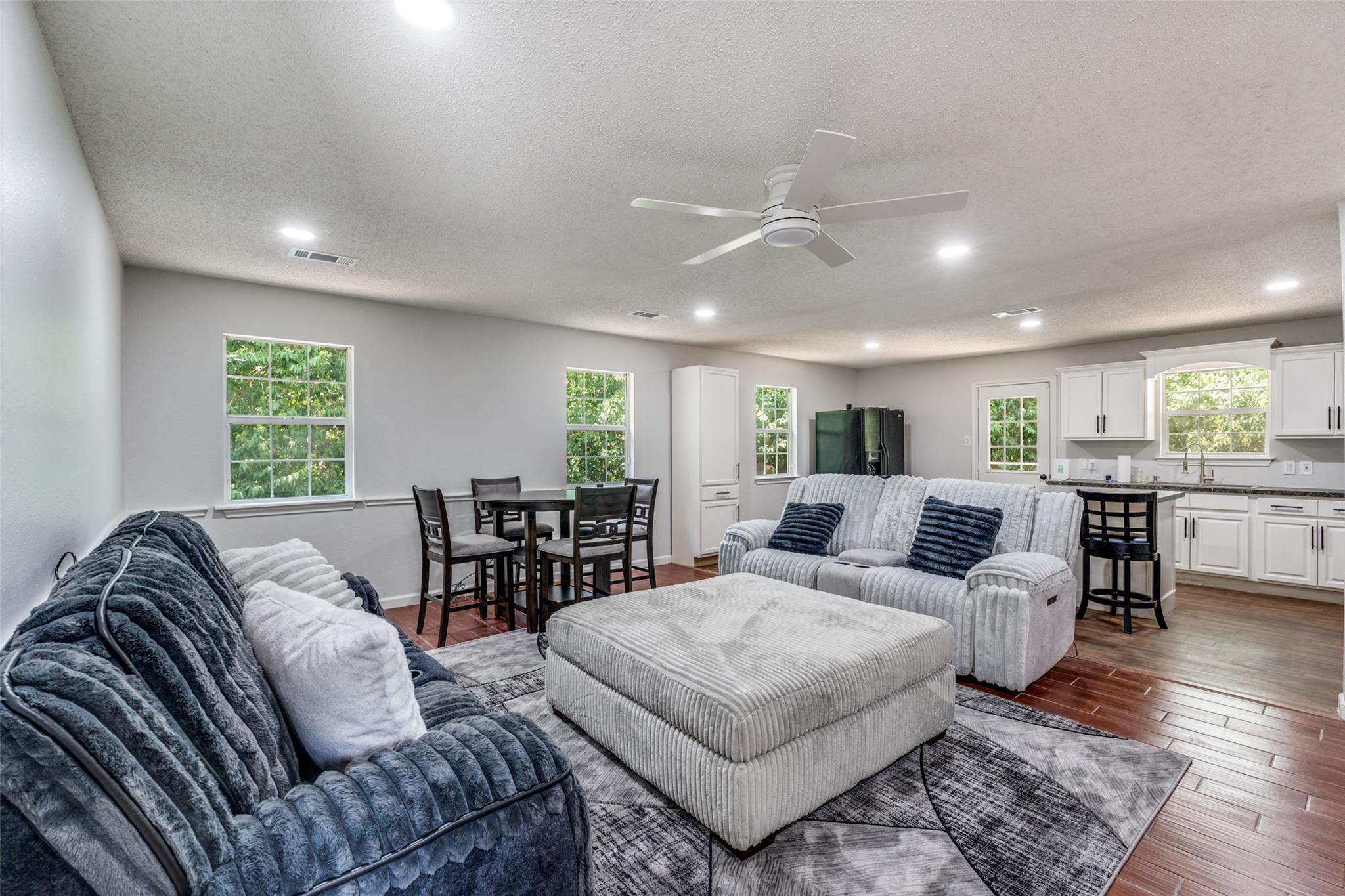 417 N Blanco Street Lockhart TX 78644