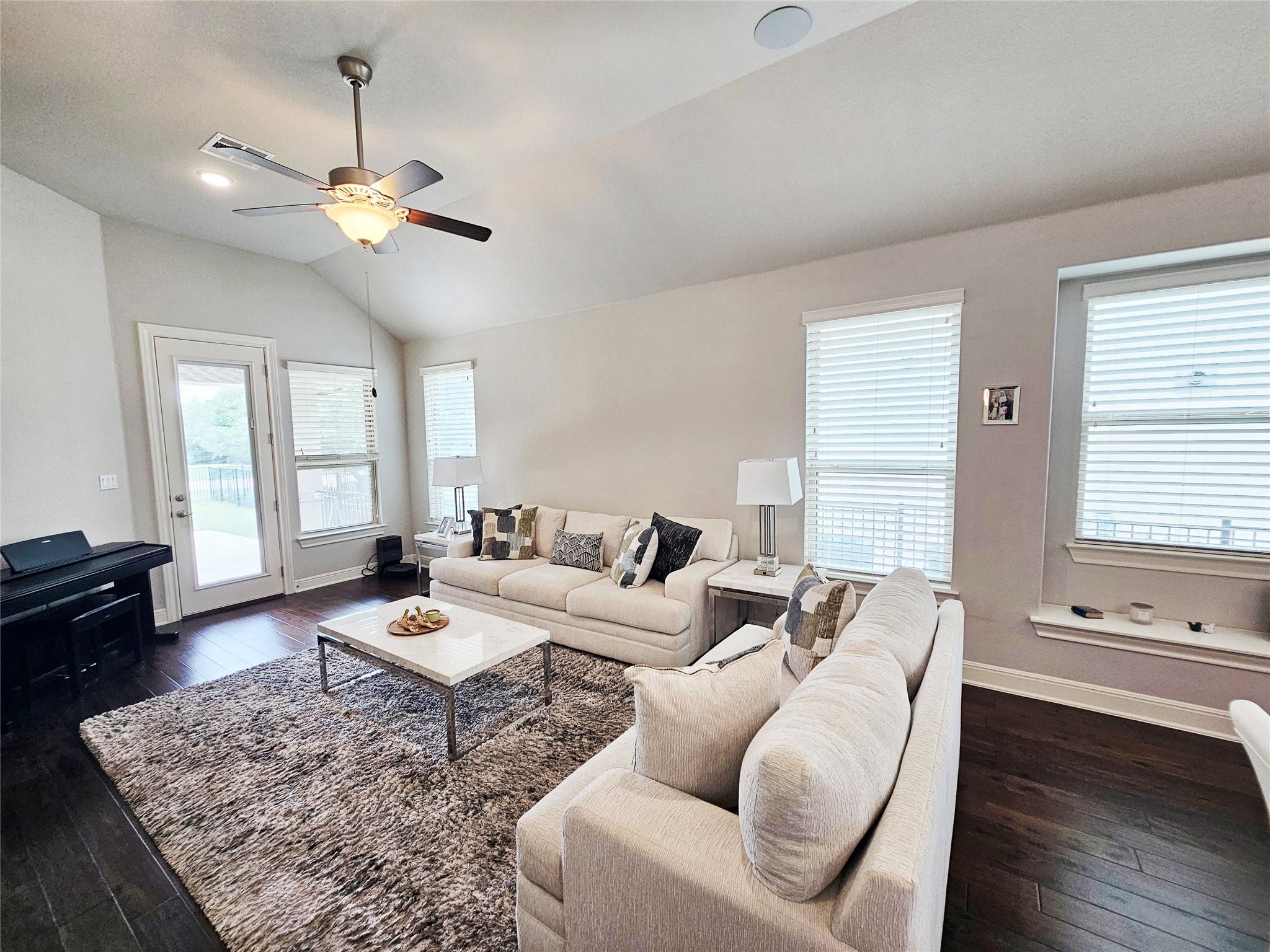 4324 Orange Blossom Pass Leander TX 78641