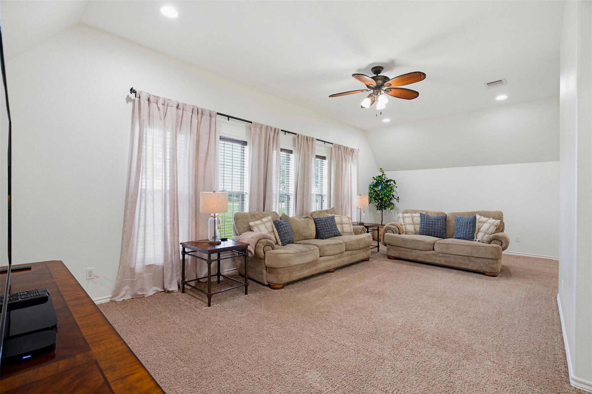 489 Boyd Lane Rockdale TX 76567