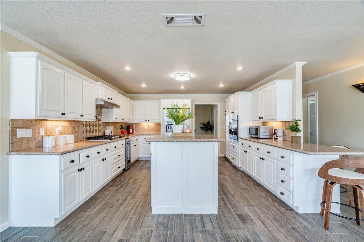 8301 Brewer Lane Salado TX 76571