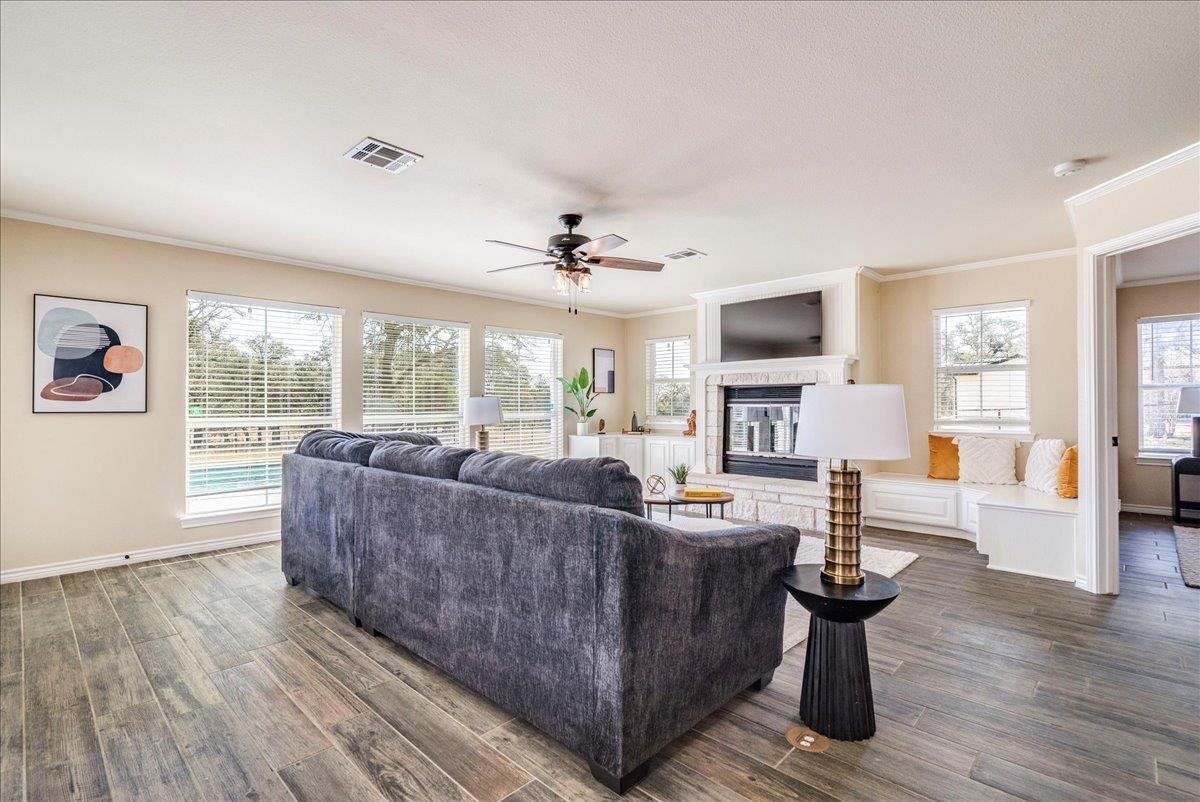 8301 Brewer Lane Salado TX 76571