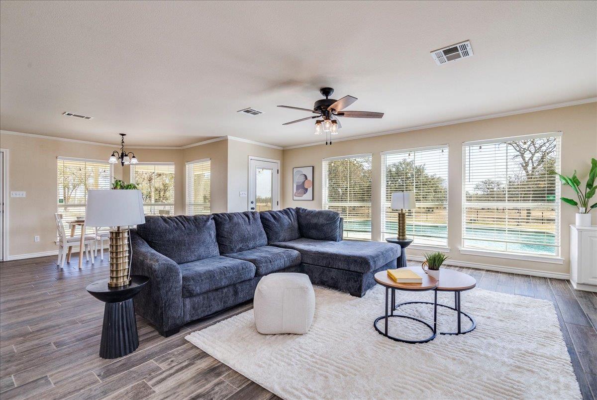 8301 Brewer Lane Salado TX 76571