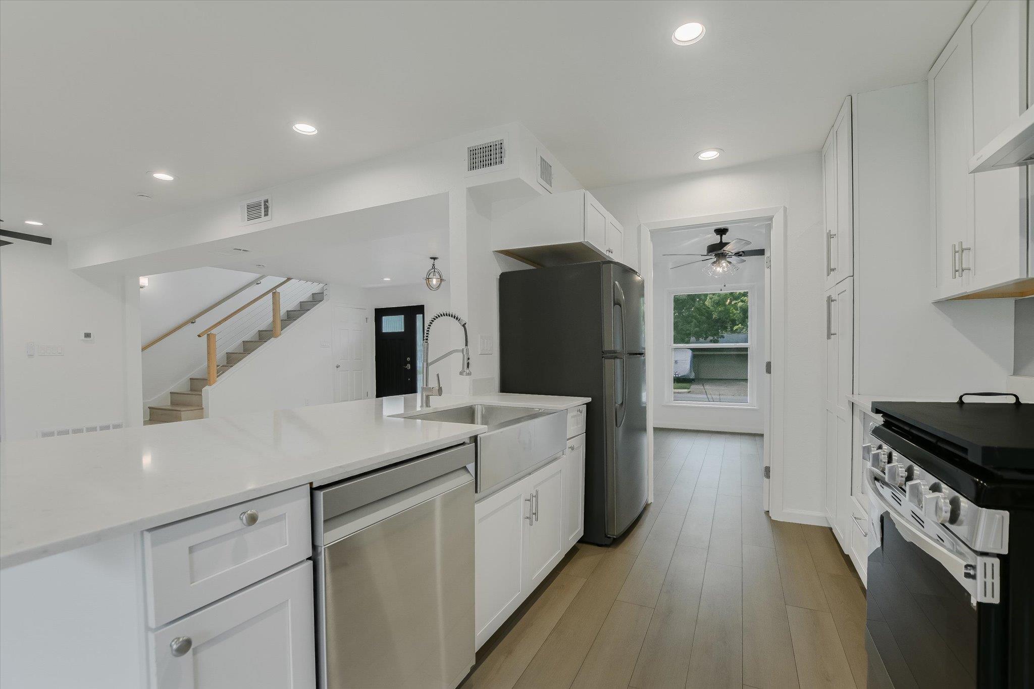 2605 Loyola Lane Austin TX 78723