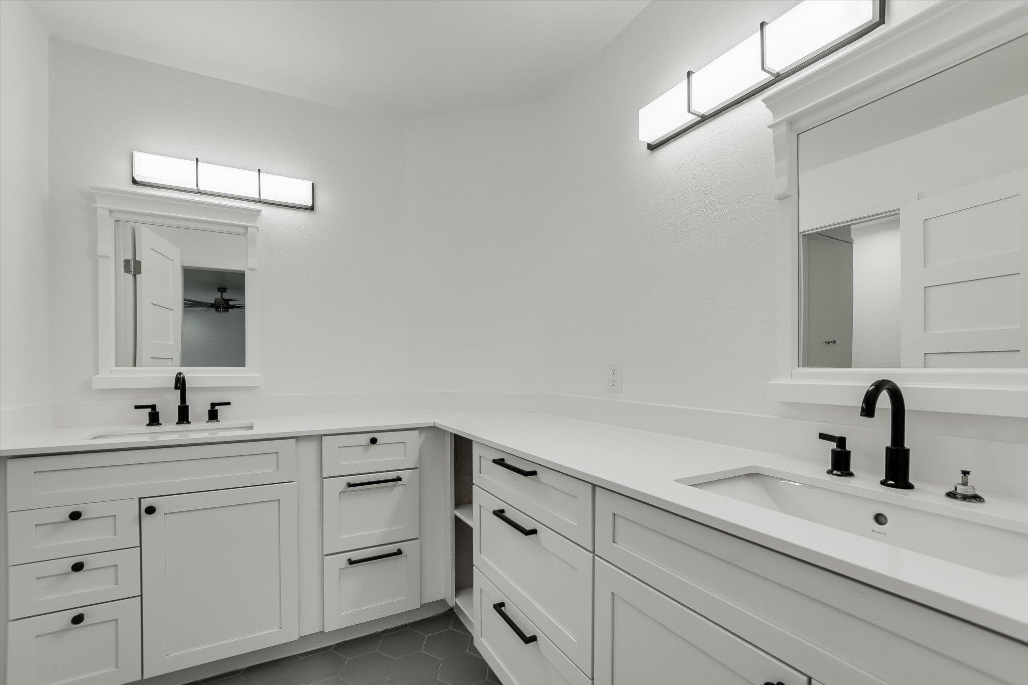 2605 Loyola Lane Austin TX 78723