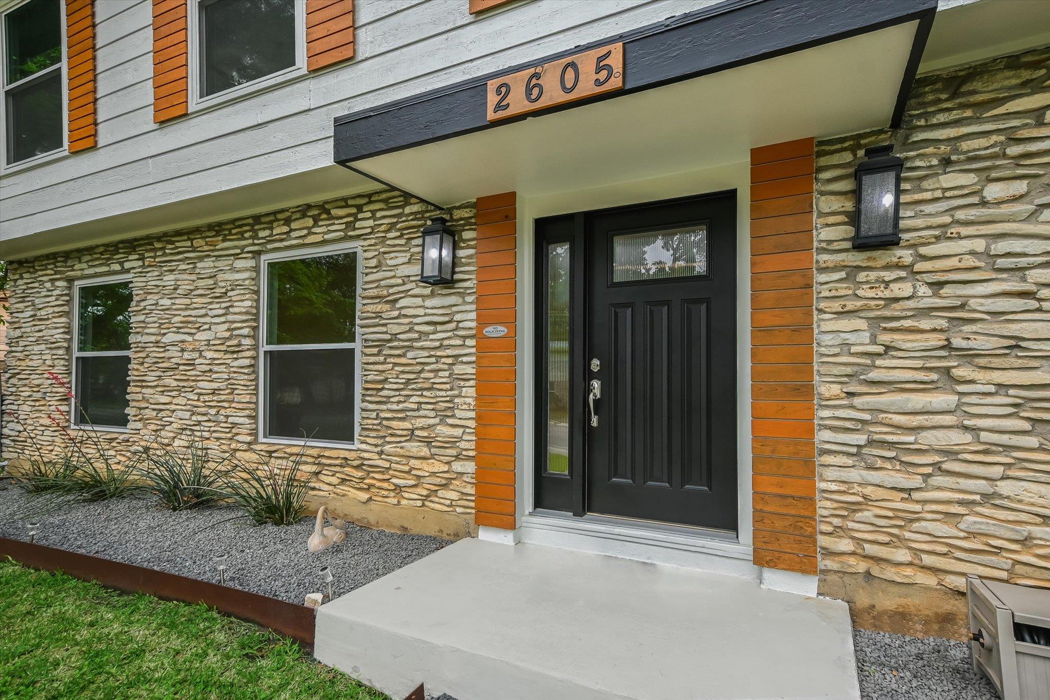 2605 Loyola Lane Austin TX 78723