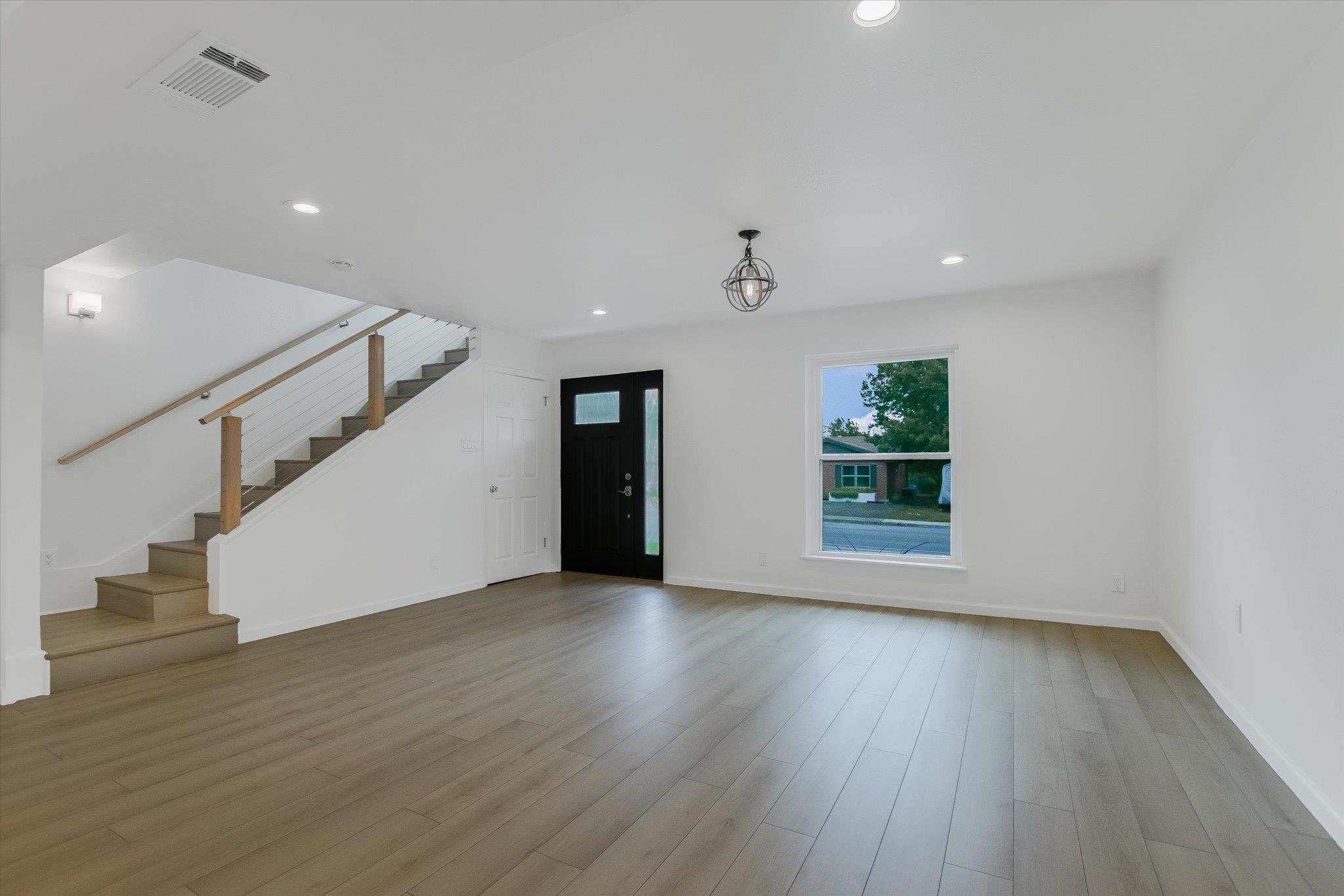 2605 Loyola Lane Austin TX 78723