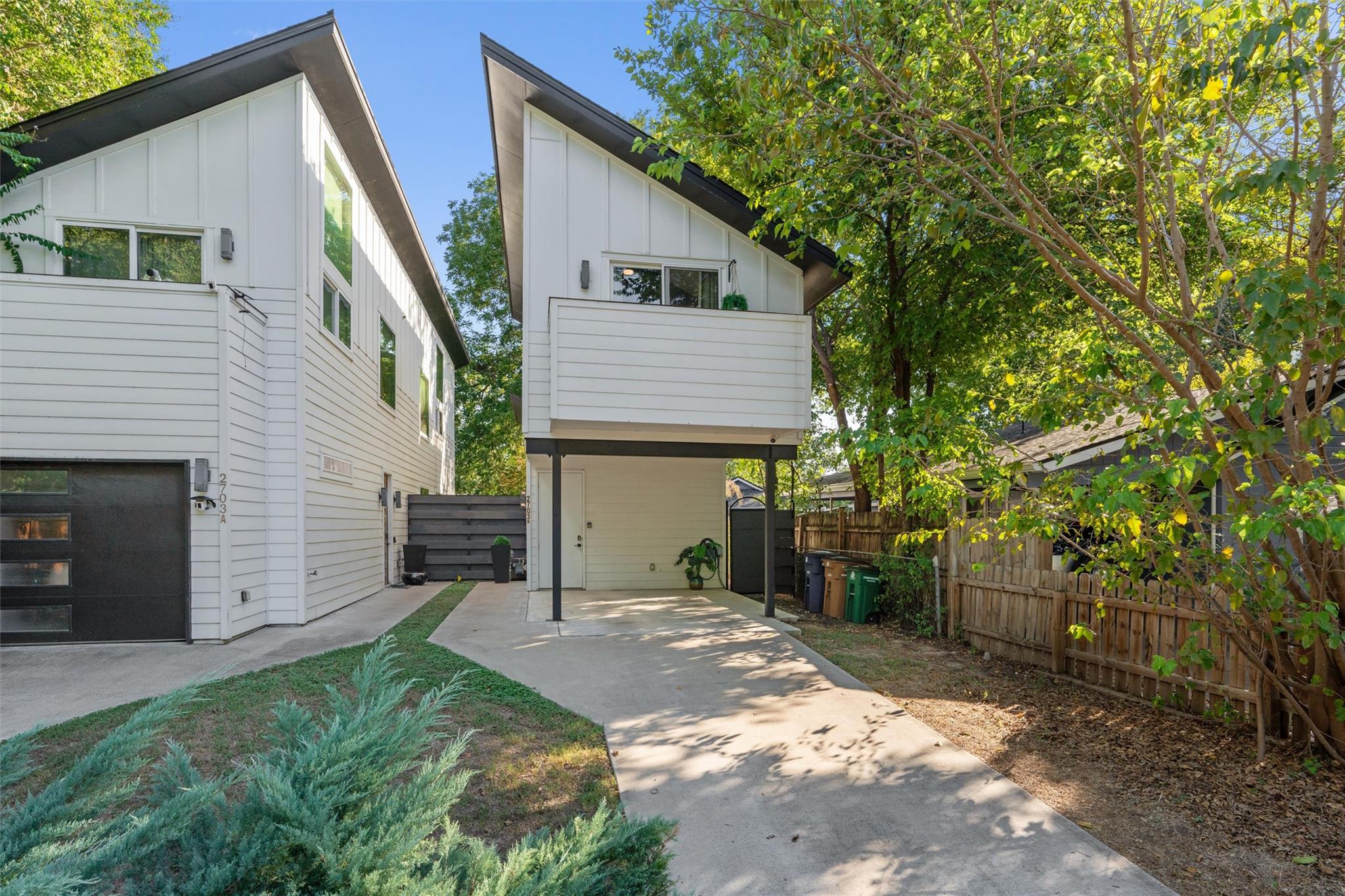 2703 E 3rd Street Austin TX 78702
