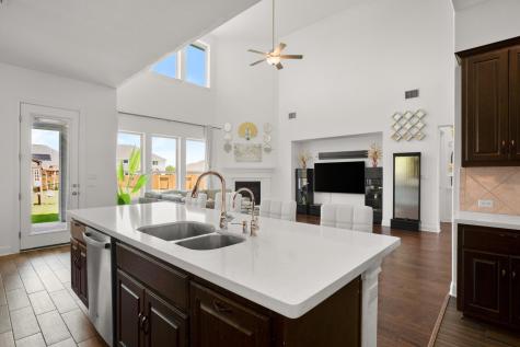 2817 Gatlin Cove Leander TX 78641