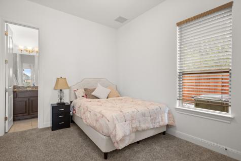 2817 Gatlin Cove Leander TX 78641