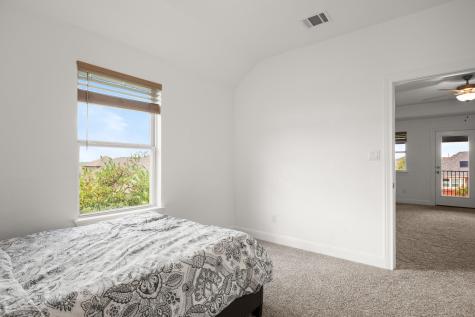 2817 Gatlin Cove Leander TX 78641