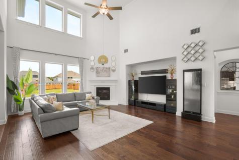 2817 Gatlin Cove Leander TX 78641