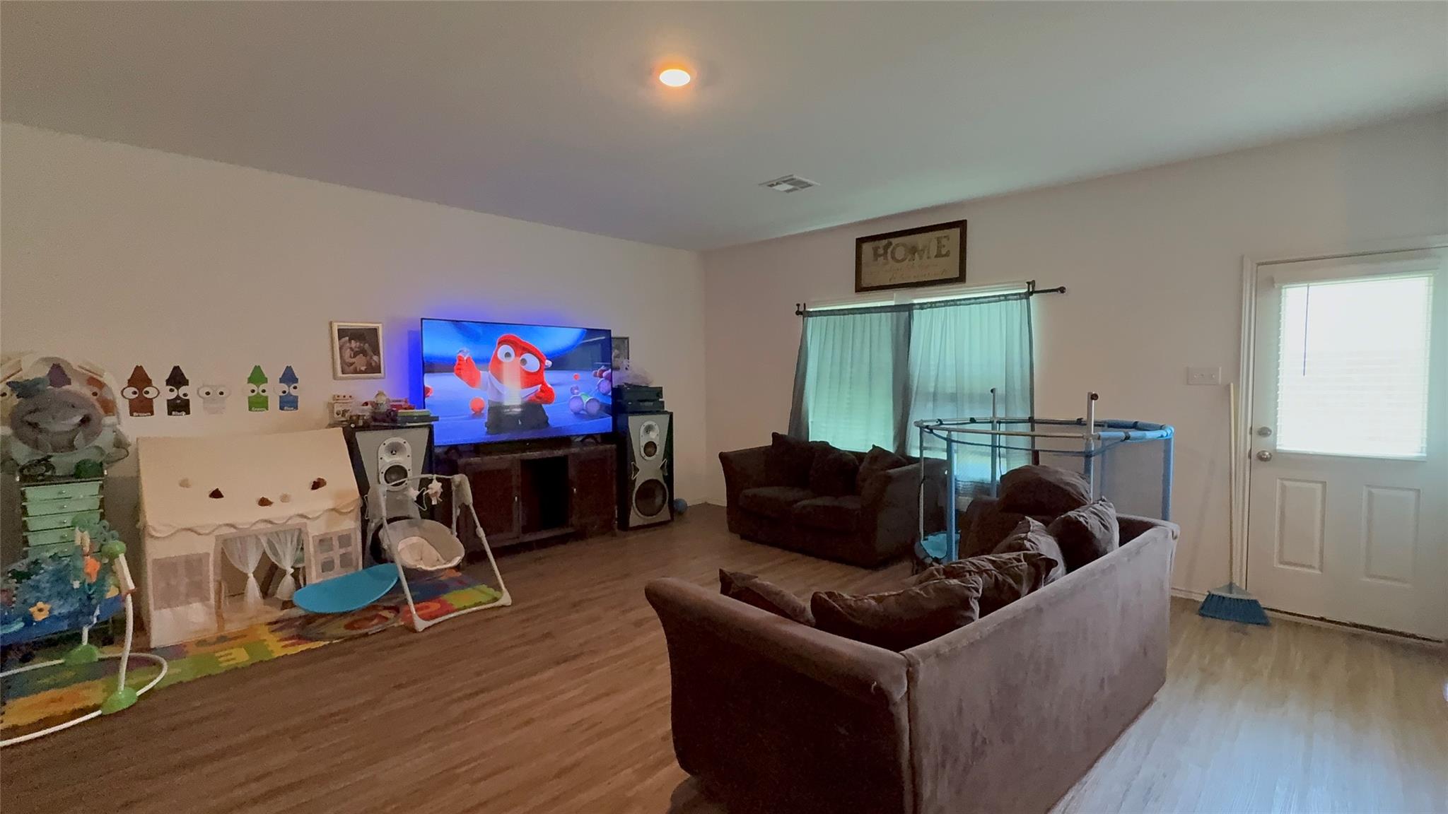 316 Geode Glen Maxwell TX 78656