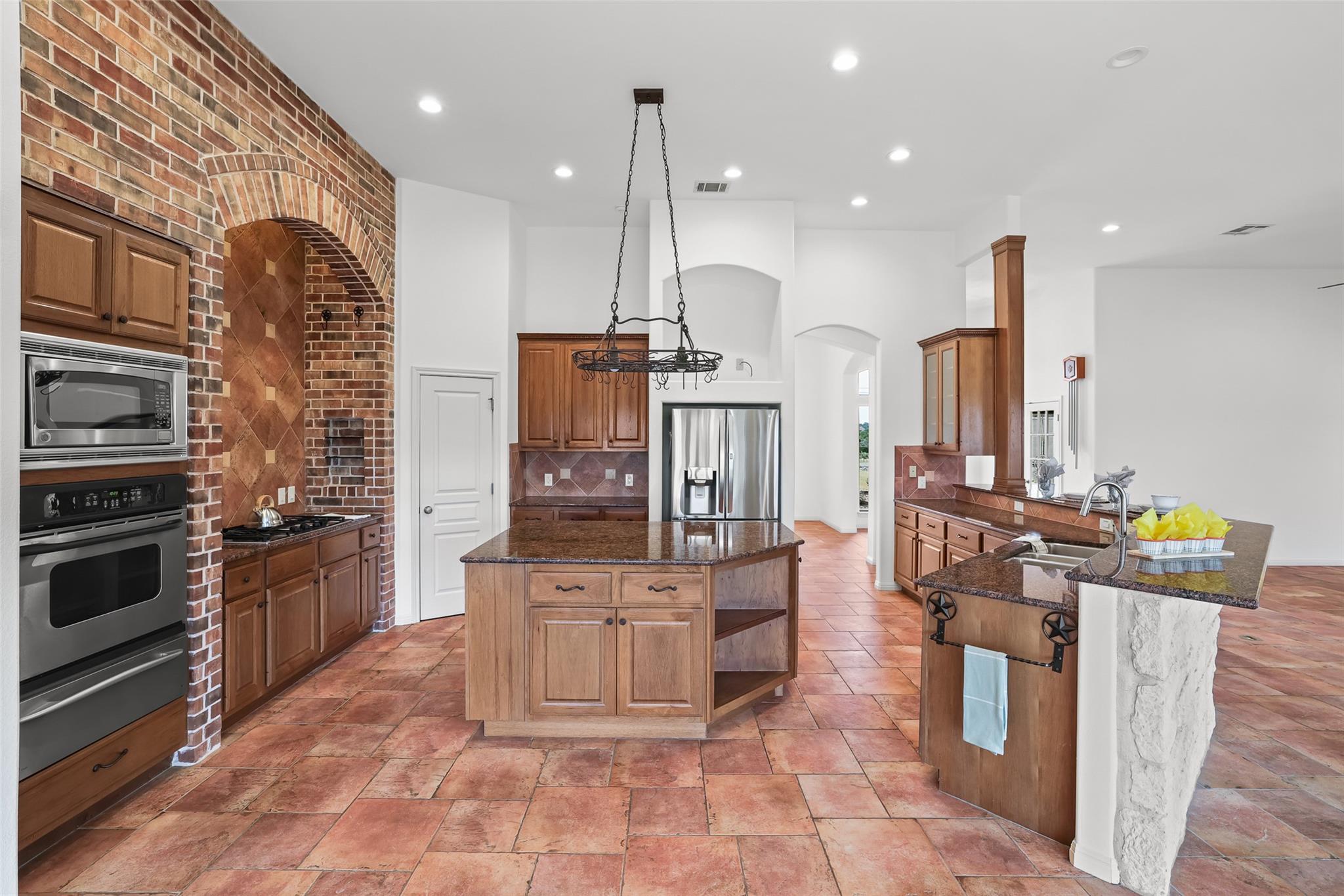 1106 Squaw Valley Leander TX 78641