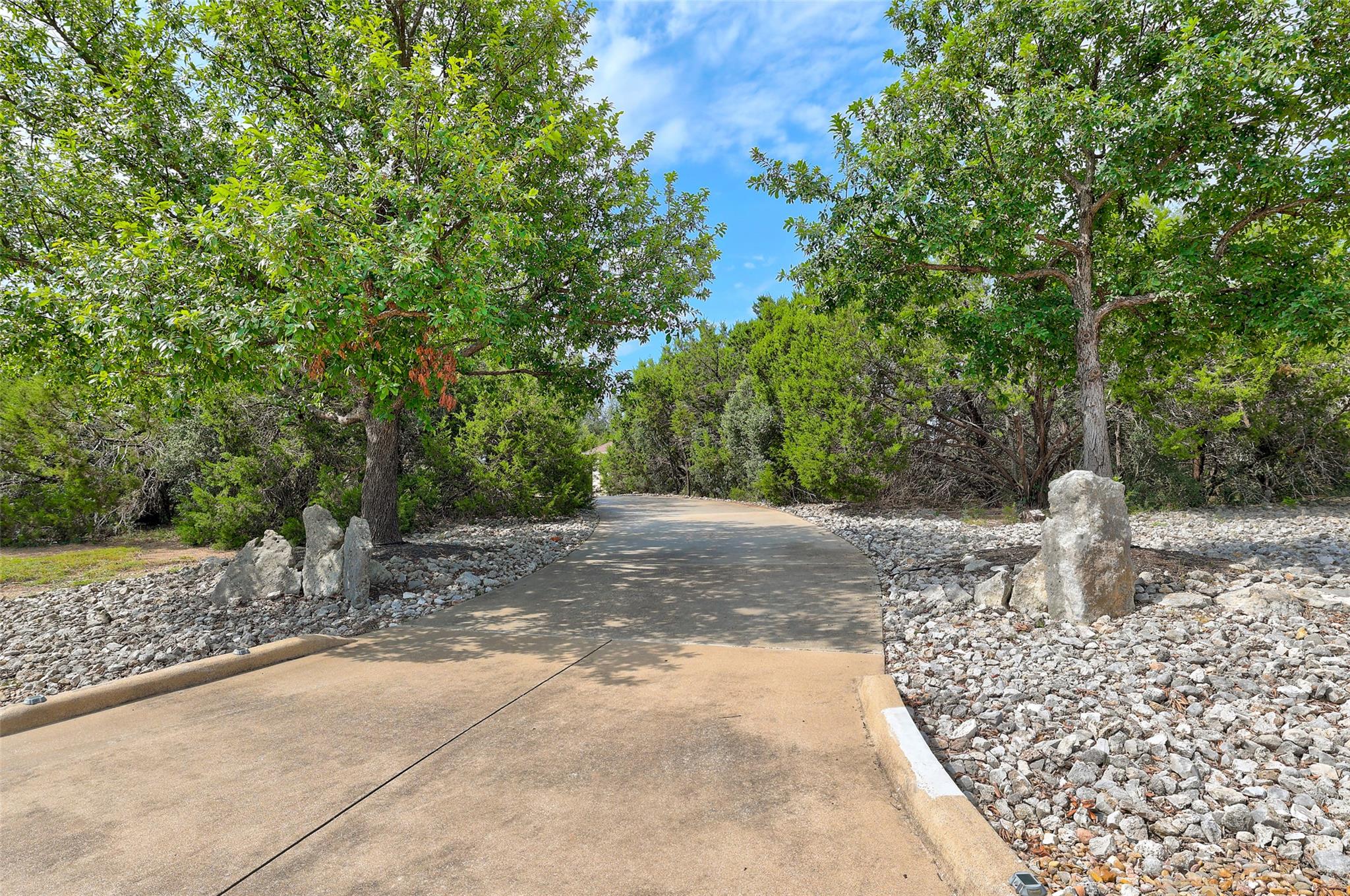 1106 Squaw Valley Leander TX 78641