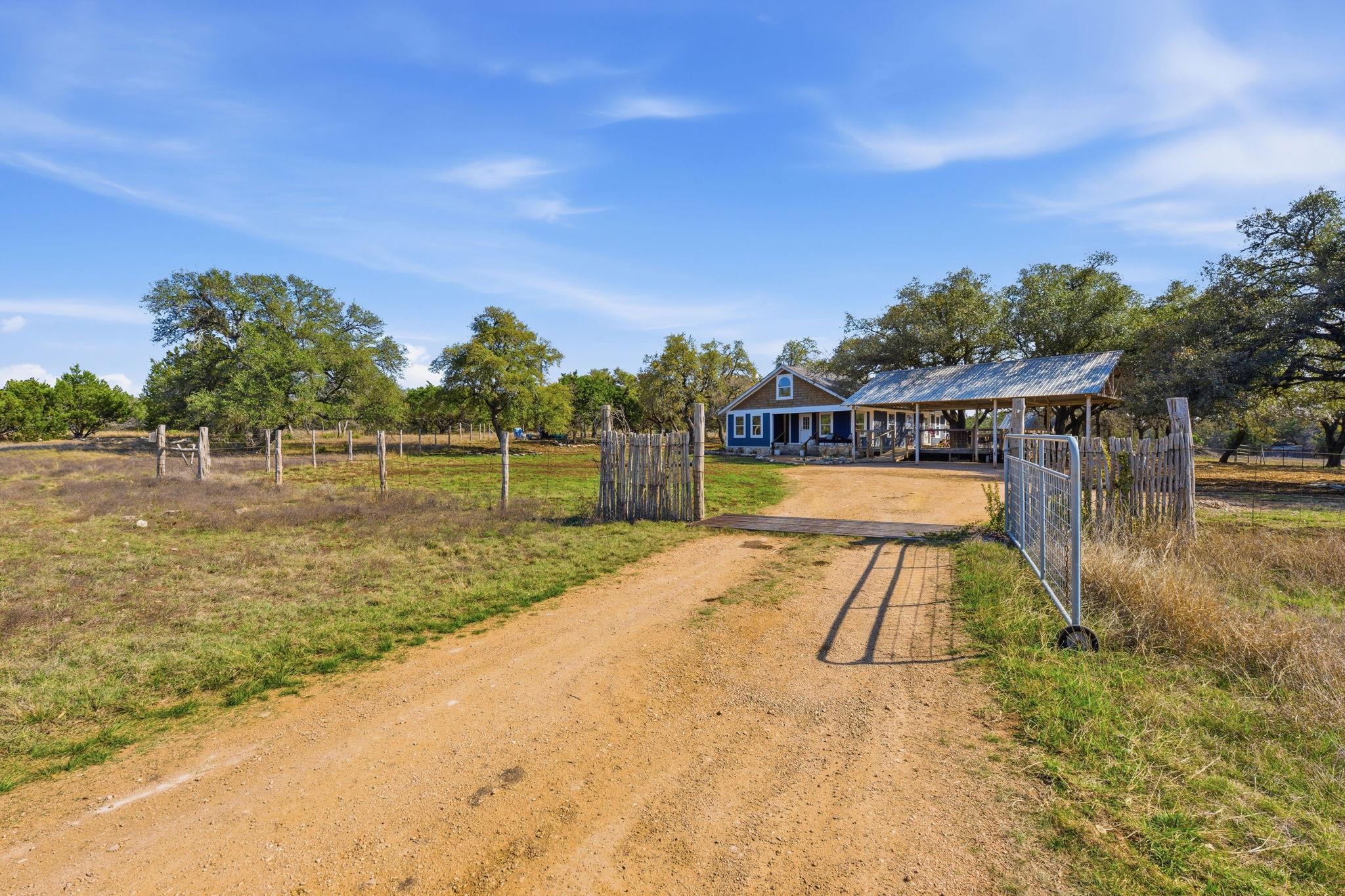 255 Rocky Creek Road Dripping Springs TX 78620