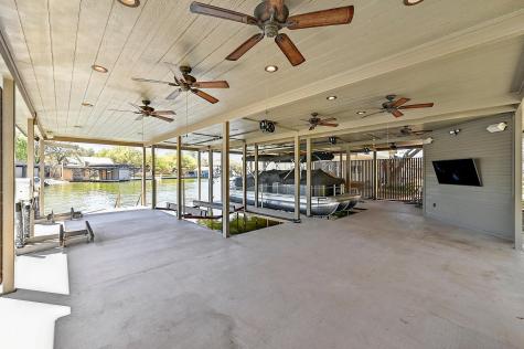 2210 Fredwoods Drive Kingsland TX 78639