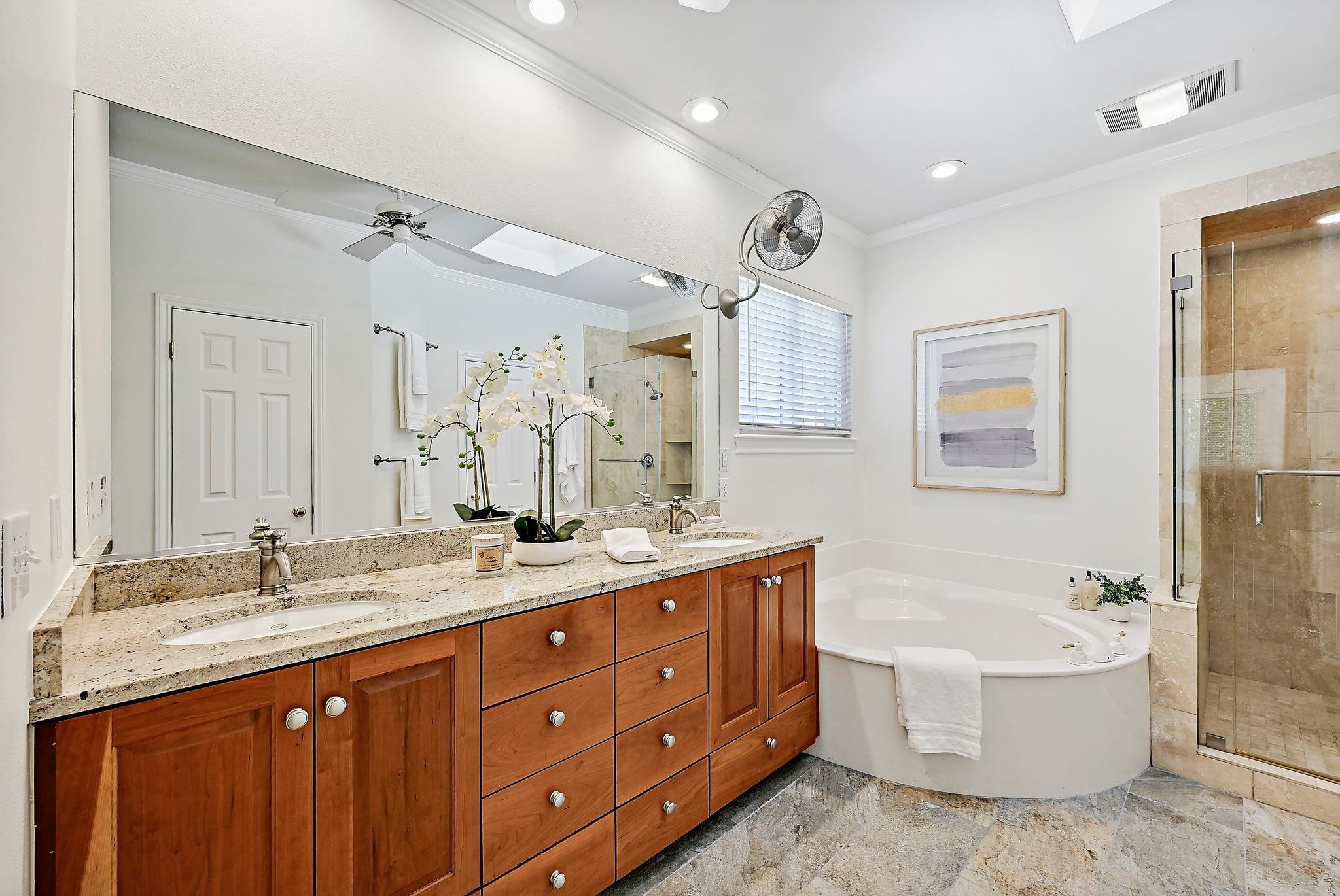 2210 Fredwoods Drive Kingsland TX 78639
