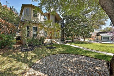 2210 Fredwoods Drive Kingsland TX 78639