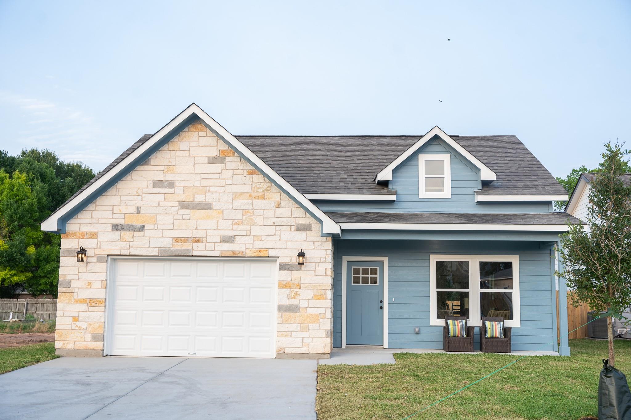 306 String Prairie Way Smithville TX 78957