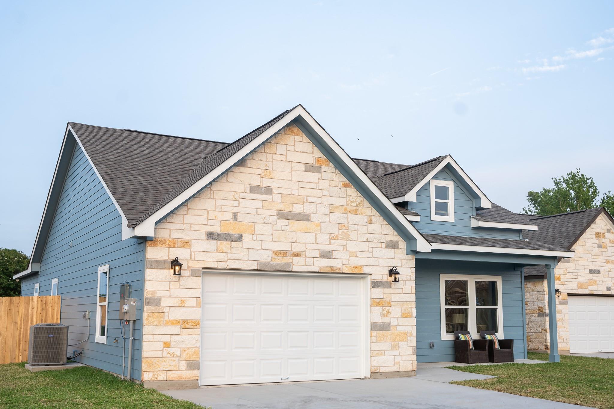 306 String Prairie Way Smithville TX 78957