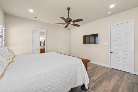 337 Golden Eagle Lane Dripping Springs TX 78620