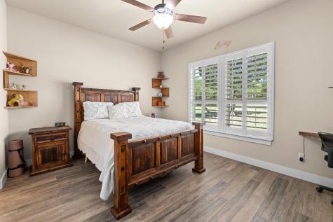 337 Golden Eagle Lane Dripping Springs TX 78620