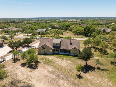 337 Golden Eagle Lane Dripping Springs TX 78620