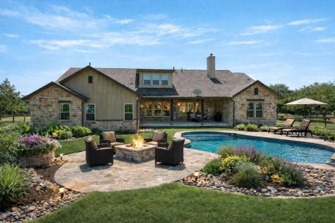 337 Golden Eagle Lane Dripping Springs TX 78620